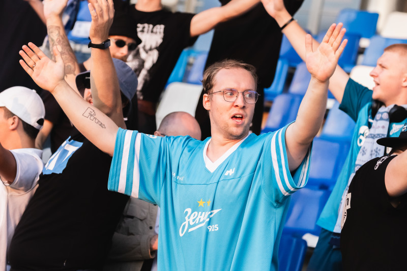 Болельщики на матче «Зенит»-2 — «Торпедо-Владимир»