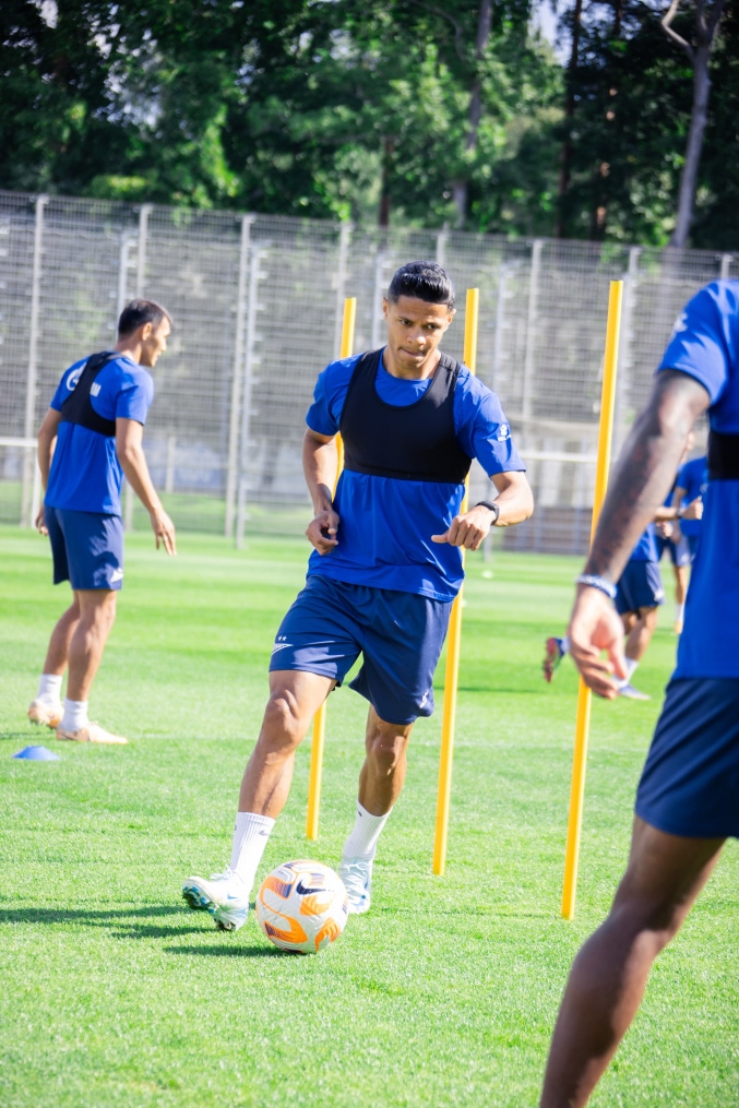 Открытая тренировка ФК «Зенит» перед матчем с «Пари НН»