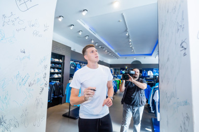 Презентация Александра Соболева в магазине «Зенит Арена»