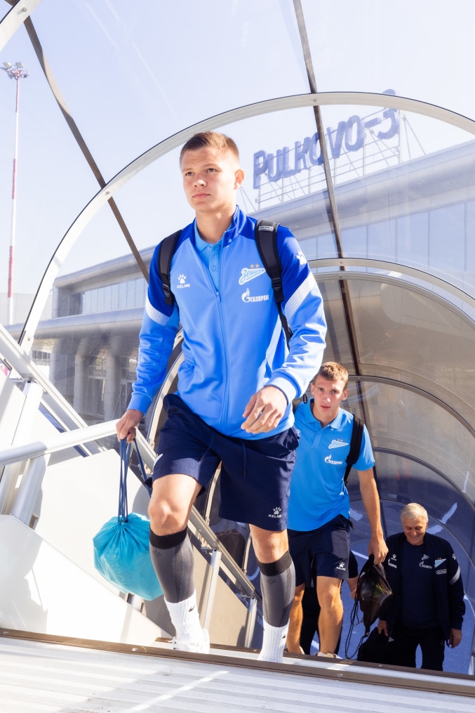 Вылет команды на матч с «Кайратом»