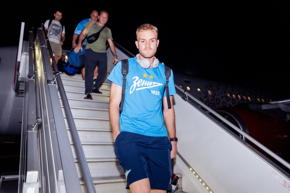 Вылет команды на матч с «Кайратом»