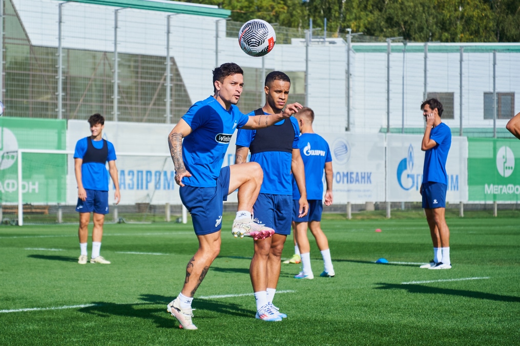 Тренировка основного состава «Зенита» после победы над ЦСКА