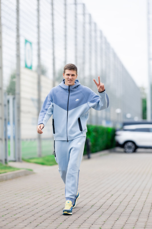 #ЗенитStyle: приезд игроков на тренировку перед матчем с «Краснодаром»