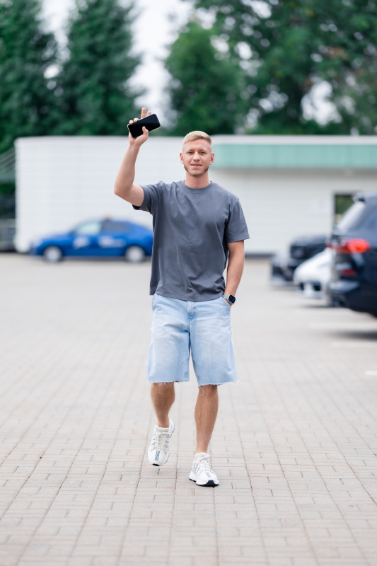 #ЗенитStyle: приезд игроков на тренировку перед матчем с «Краснодаром»