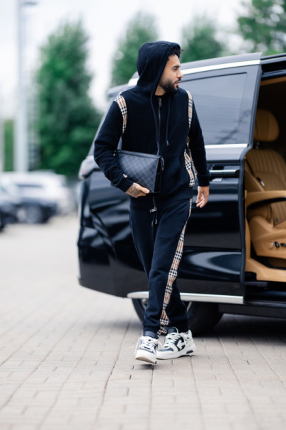 #ЗенитStyle: приезд игроков на тренировку перед матчем с «Краснодаром»