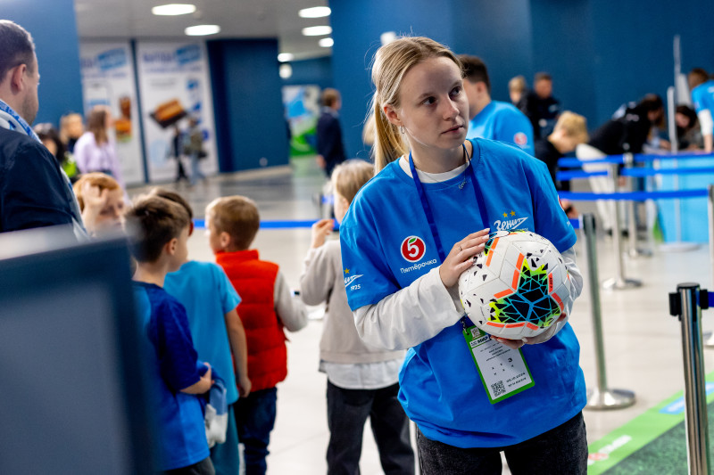 Фан-Променад перед матчем «Зенит» — «Оренбург»