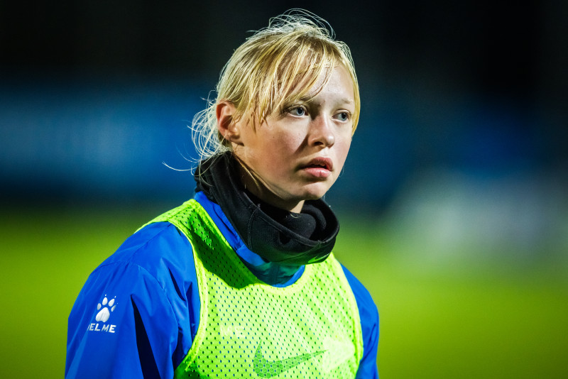 Тренировка женской молодежной команды «Зенит» перед матчем с «ЦСКА»-м (Москва)