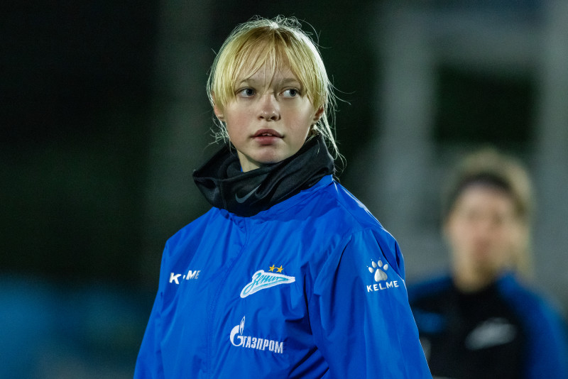 Тренировка женской молодежной команды «Зенит» перед матчем с «ЦСКА»-м (Москва)