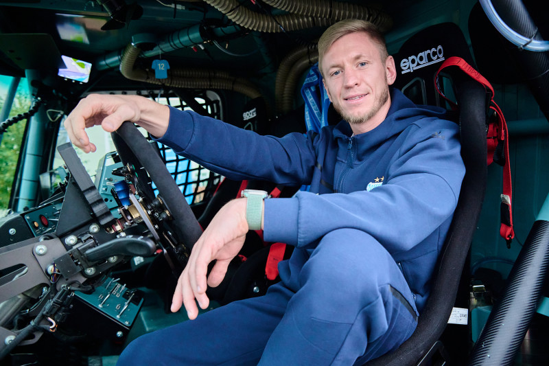 Тест-драйв КАМАЗ на «Газпром Арене»