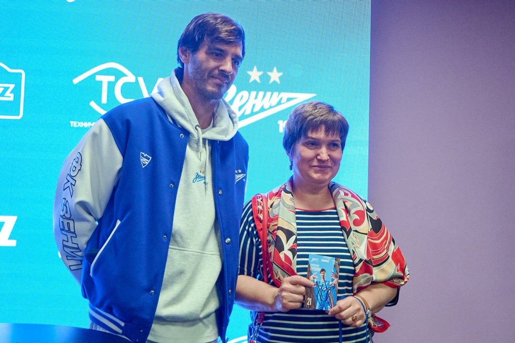 Тест-драйв КАМАЗ на «Газпром Арене»