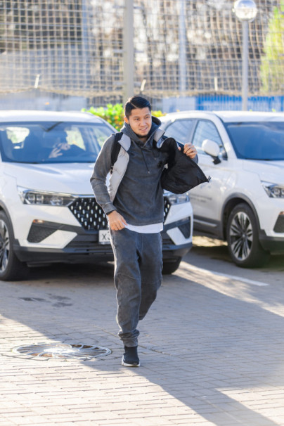 #ЗенитStyle: приезд игроков на тренировку перед матчем с «Динамо» (Махачкала)