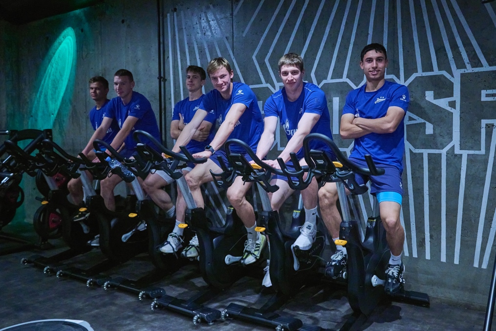 Тренировка в тренажерном зале перед матчем с «Краснодаром»