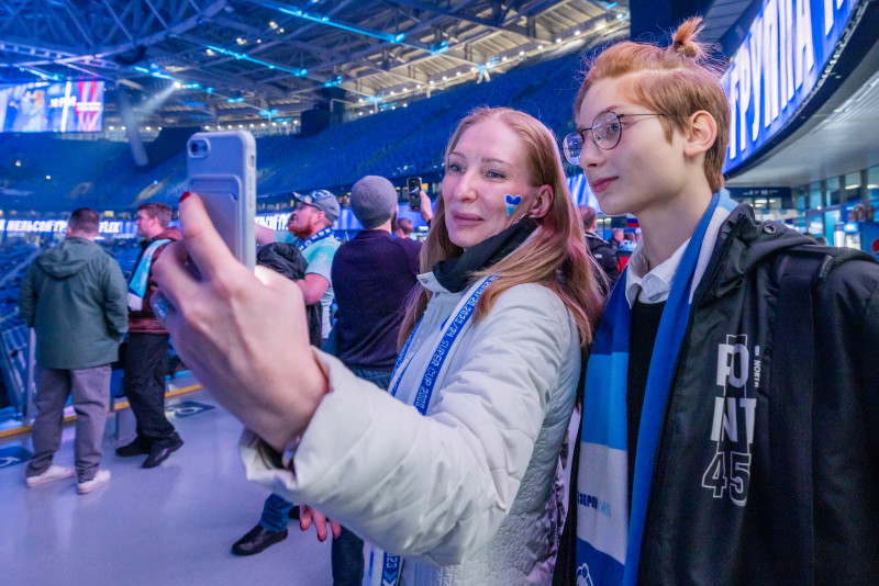 Фан-Променад перед матчем  «Зенит»—«Динамо» (Махачкала)