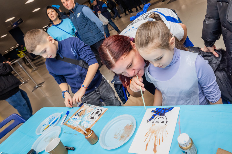 Фан-Променад перед матчем  «Зенит»—«Динамо» (Махачкала)