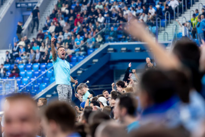 #Все в наших цветах: болельщики на матче «Зенит» — «Ахмат»