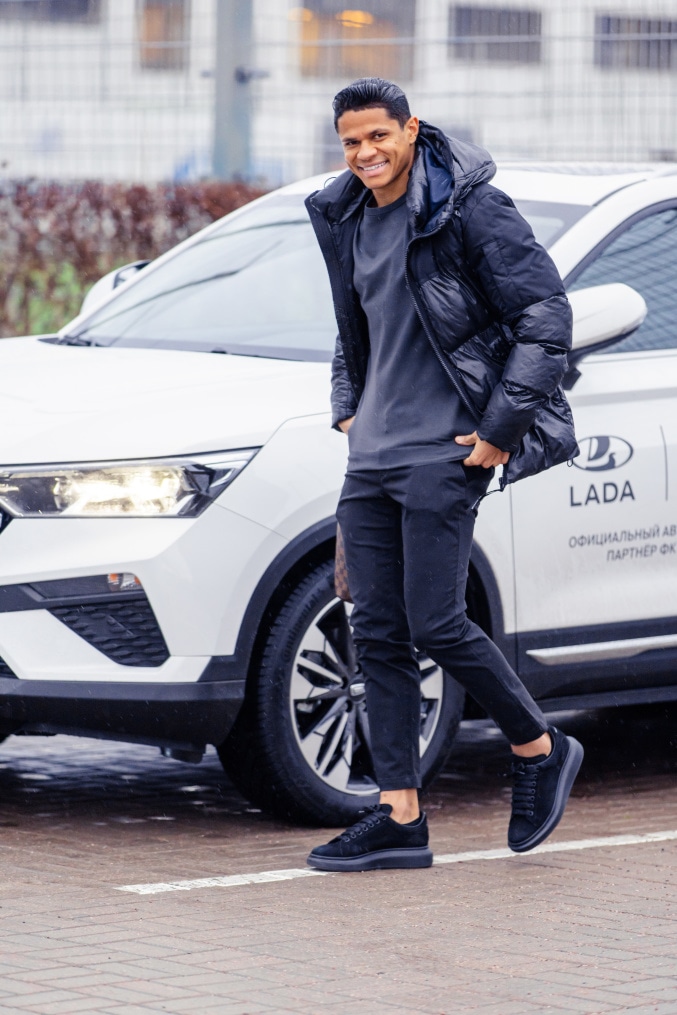 ЗенитStyle: приезд игроков на тренировку перед матчем с «Оренбургом»