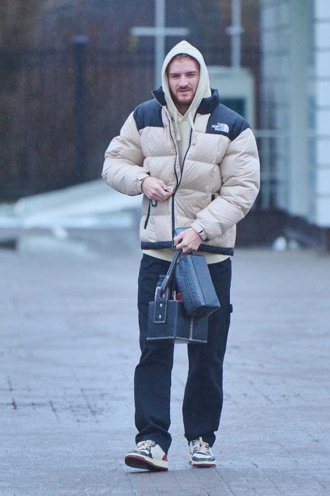 #ЗенитStyle: приезд игроков на тренировку перед кубковым матчем с «Ахматом»