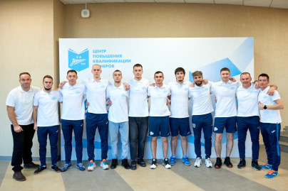 «Зенит-Чемпионика»: Вручение сертификатов по итогам обучения в декабре 2024.