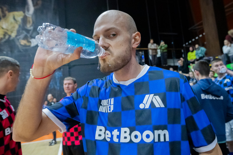 Шоу-матч: ФК «Кристалл» — ФК «Чисто Питер»