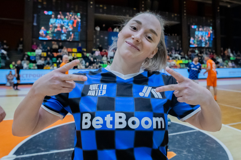 Шоу-матч: ФК «Кристалл» — ФК «Чисто Питер»