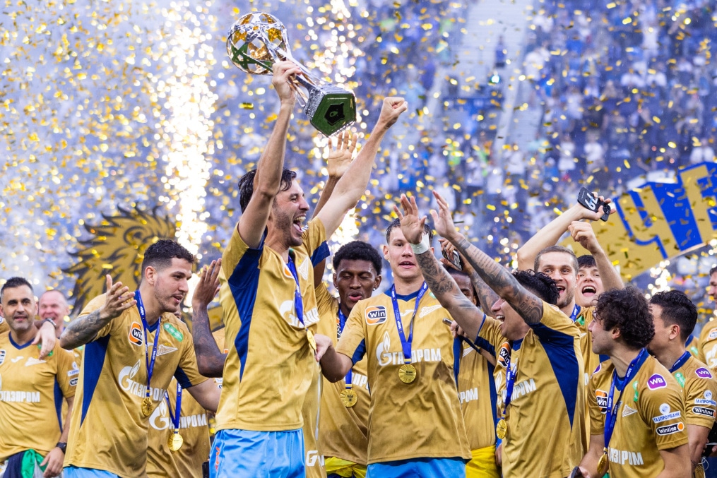 Церемония награждения после матча с «Ростовом»