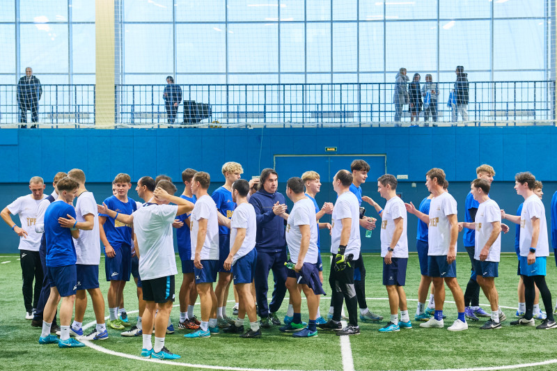 Выпускной «Зенита»-2007: матч «Игроки» — «Тренеры»