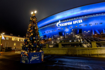 «Пять минут до столетия»: фан-променад перед матчем «Зенит»—«Акрон»