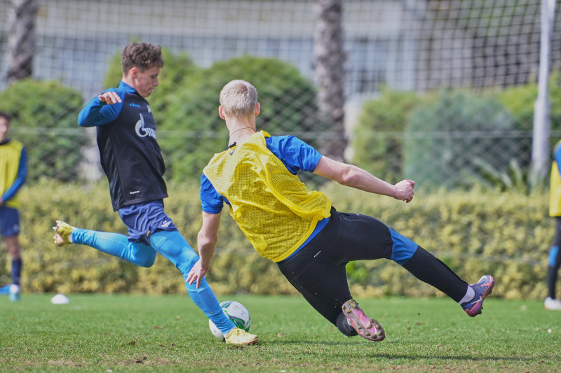 Вторые учебно-тренировочные сборы «Зенита»-м в Турции: 25 февраля, утренняя тренировка на поле