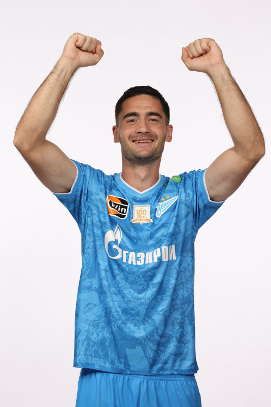 Фотосессия игроков основного состава футбольной команды «Зенит» сезона 2024/2025