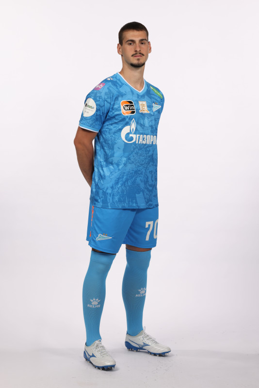 Фотосессия игроков основного состава футбольной команды «Зенит» сезона 2024/2025