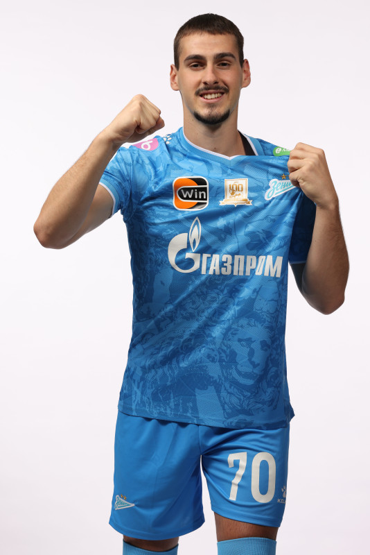 Фотосессия игроков основного состава футбольной команды «Зенит» сезона 2024/2025