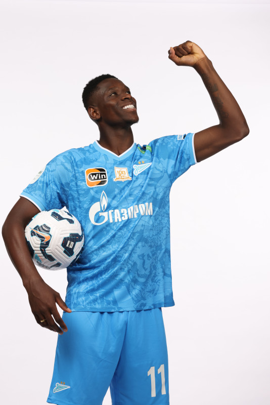 Фотосессия игроков основного состава футбольной команды «Зенит» сезона 2024/2025