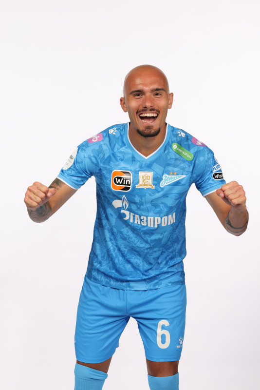 Фотосессия игроков основного состава футбольной команды «Зенит» сезона 2024/2025