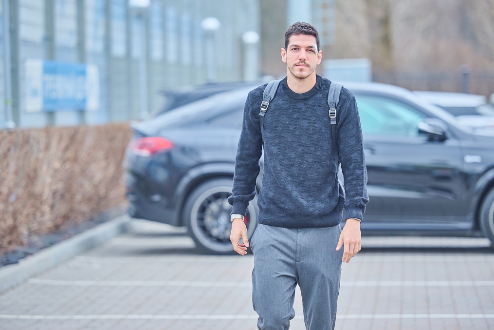 ЗенитStyle: приезд игроков на тренировку перед матчем с «Локомотивом»