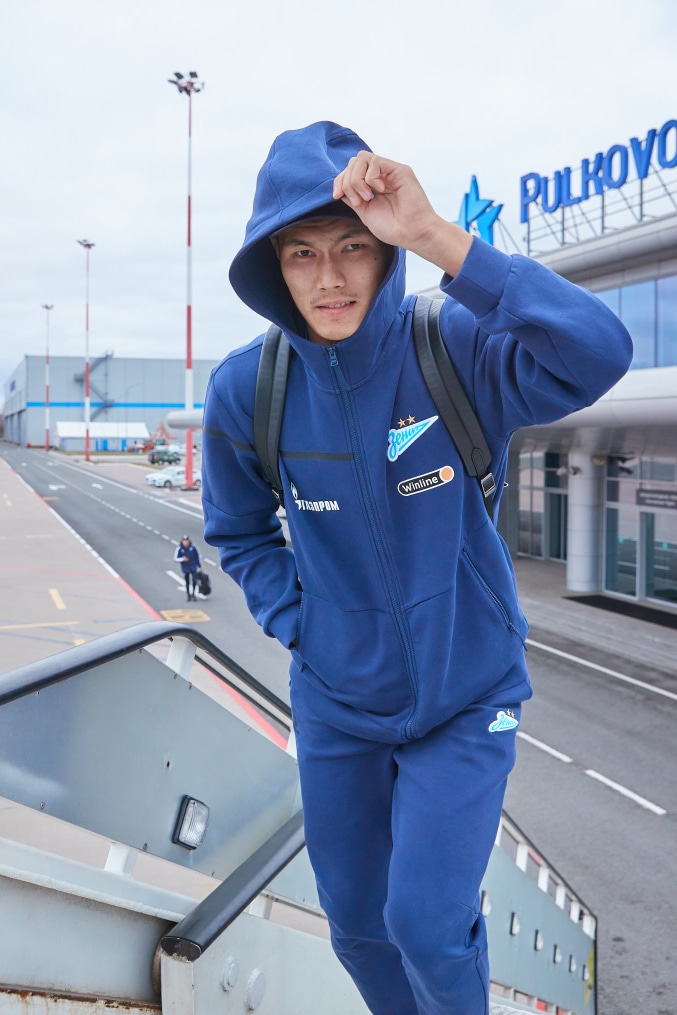 Вылет команды в Москву на матч с «Локомотивом»