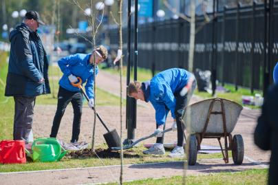 Акция «Сад памяти» в Академии ФК «Зенит»