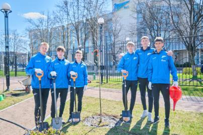 Акция «Сад памяти» в Академии ФК «Зенит»