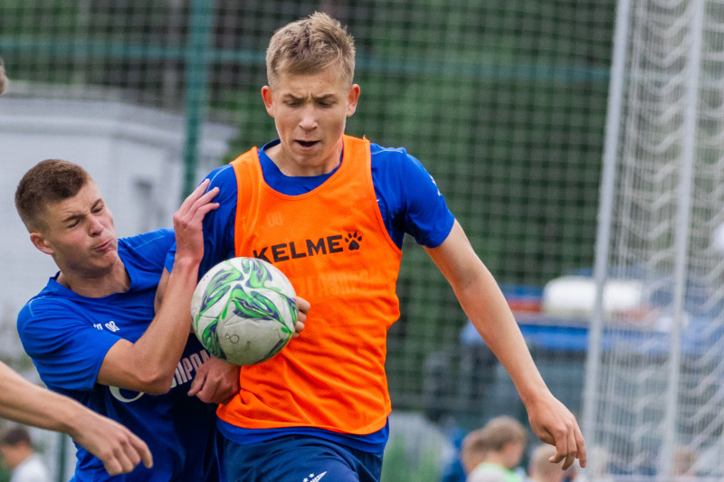 Тренировка юношеской команды «Зенит» U-18 перед матчем с «Локомотивом»