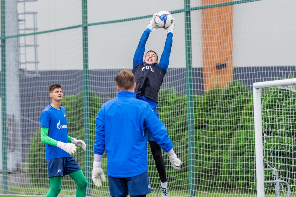 Тренировка «Зенита»-2 перед матчем с ФК «Луки-Энергия»