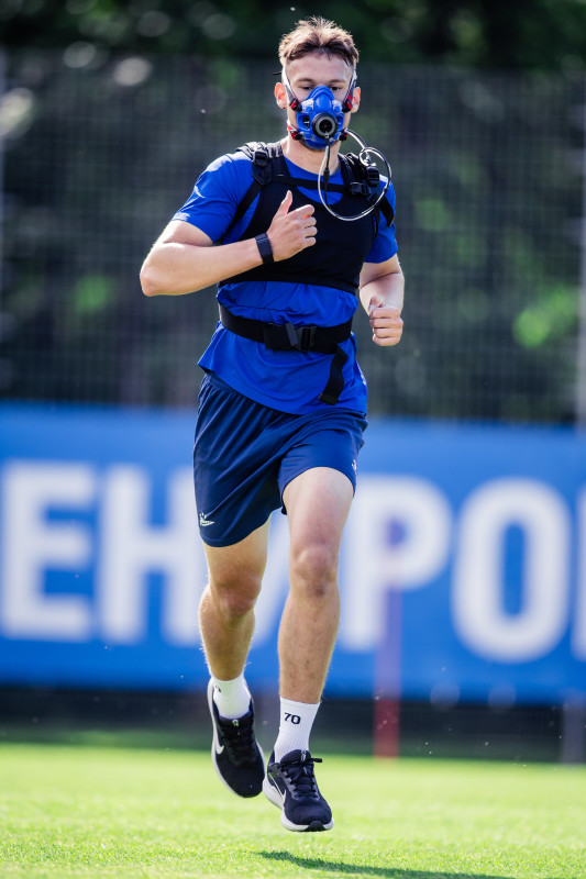 «Газпром» — тренировочные сборы 2025: 27 июня, беговой тест в масках