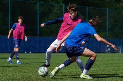 Тренировка юношеской команды «Зенит» U-18 перед матчем с «Акроном» U-18