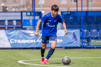 Тренировка юношеской команды «Зенит» U-17 перед матчем с «Чертаново»