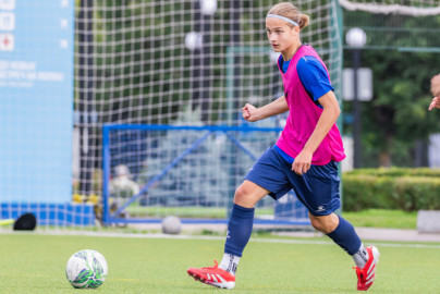 Тренировка юношеской команды «Зенит» U-16 перед матчем с «Чертаново» U-16