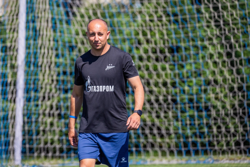 Тренировка юношеской команды «Зенит» U-16 перед матчем с СШОР «Зенит» U-16