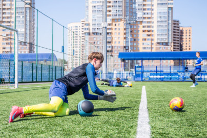 Тренировка юношеской команды «Зенит» U-16 перед матчем с СШОР «Зенит» U-16