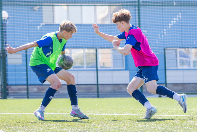 Тренировка юношеской команды «Зенит» U-17 перед матчем с СШОР «Зенит» U-17