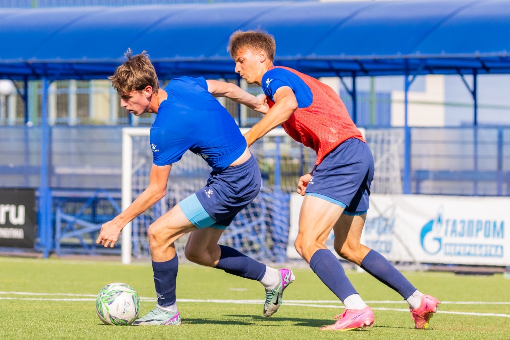 Тренировка «Зенита»-м перед матчем с ФК «Пари НН»-м