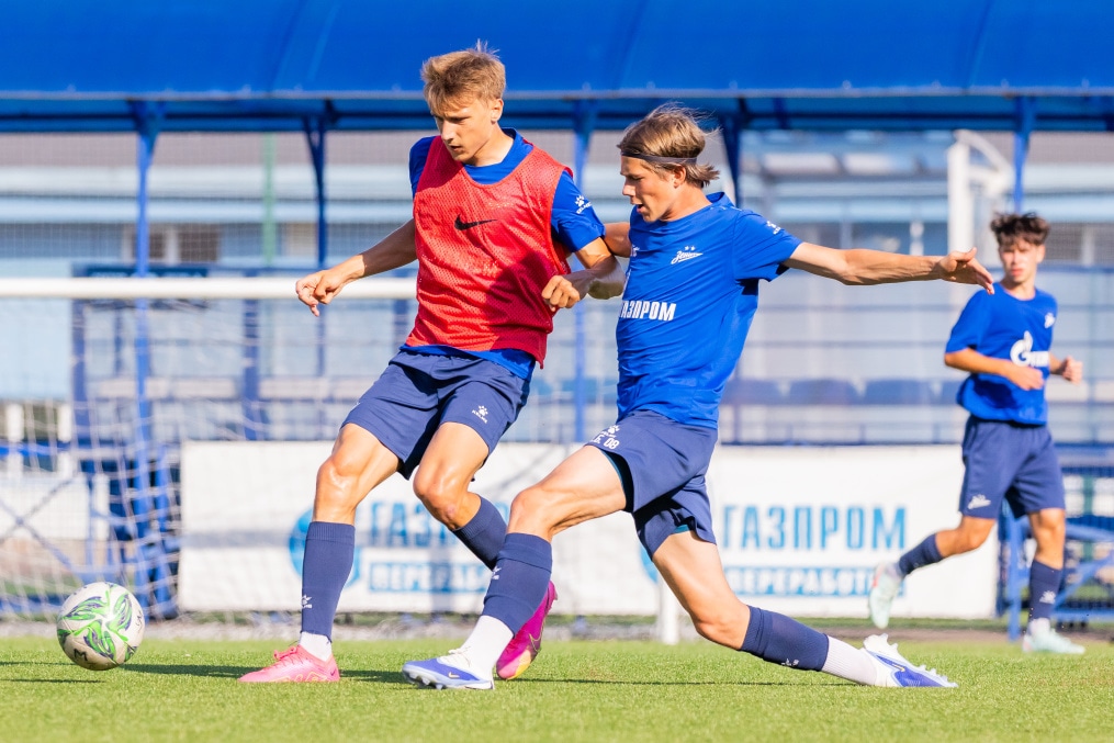 Тренировка «Зенита»-м перед матчем с ФК «Пари НН»-м