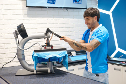 Презентация Жерсона и Романа Веги в фирменном магазине «Зенит-Арена»