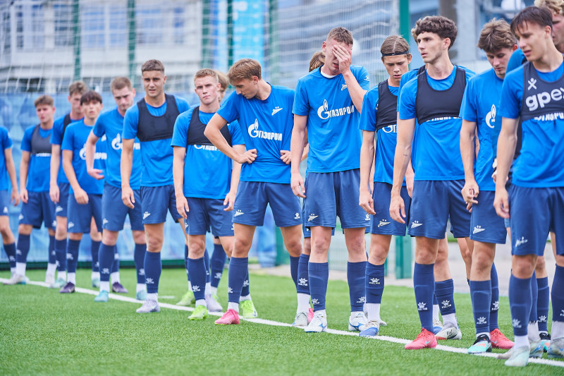 Тренировка «Зенита»-м перед матчем со «Спартаком»-м